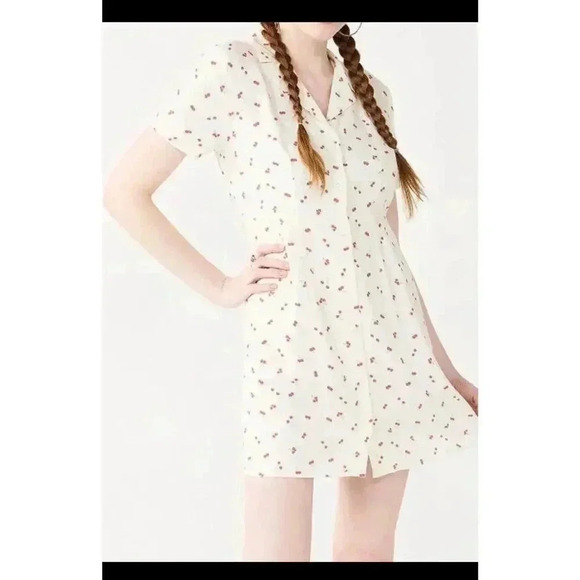 SO Retro Pinup Rockabilly Y2K Cherry Dress Button Down Tie Back Size Large - Picture 1 of 13